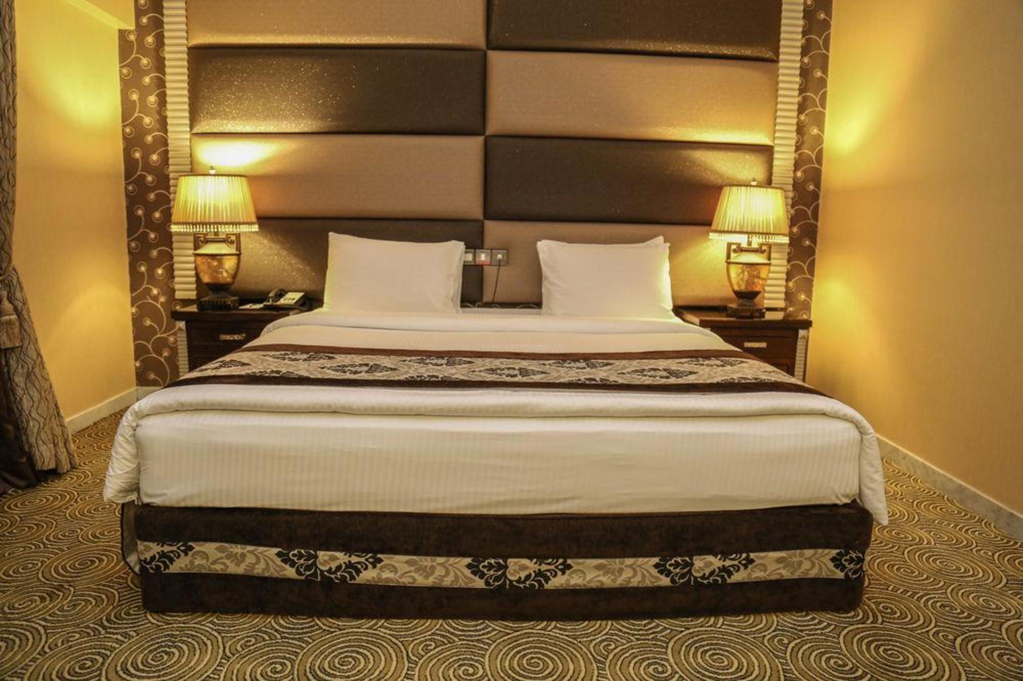Abjad Grand Hotel Dubai Buitenkant foto