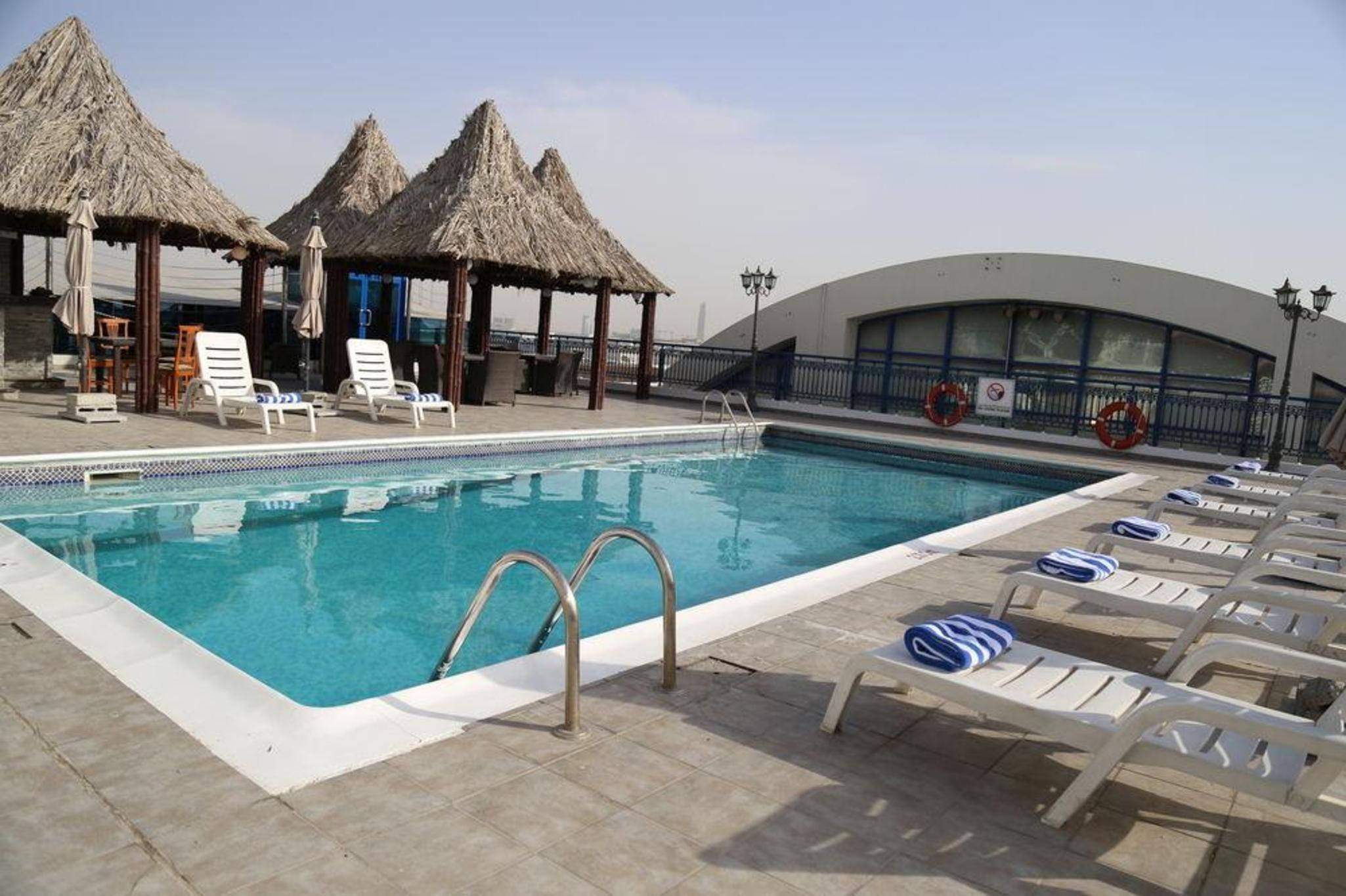 Abjad Grand Hotel Dubai Buitenkant foto