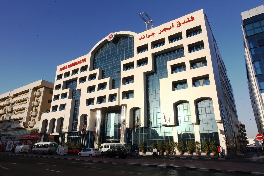 Abjad Grand Hotel Dubai Buitenkant foto