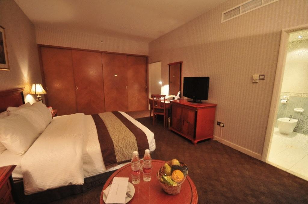 Abjad Grand Hotel Dubai Kamer foto