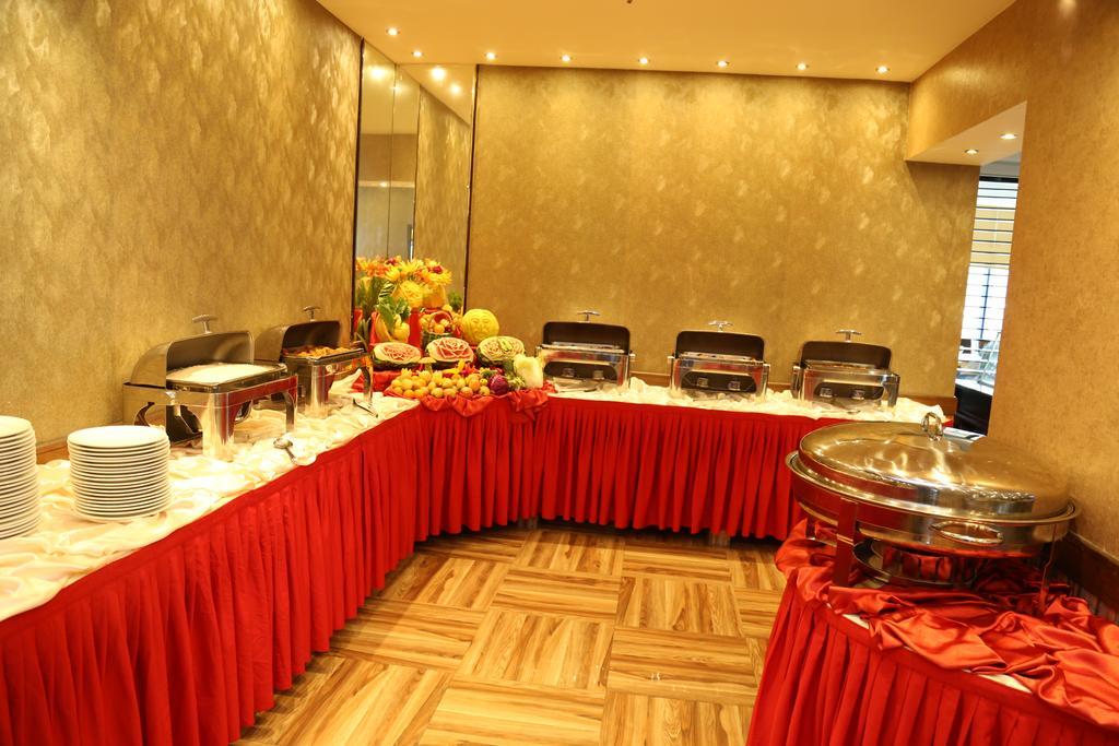 Abjad Grand Hotel Dubai Buitenkant foto