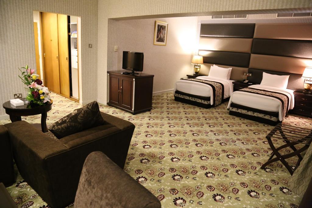Abjad Grand Hotel Dubai Buitenkant foto