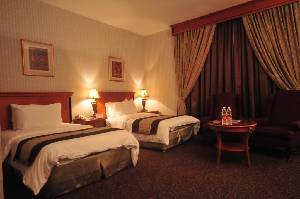 Abjad Grand Hotel Dubai Kamer foto