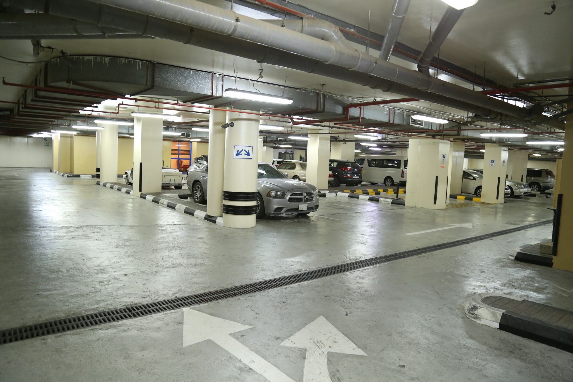 Abjad Grand Hotel Dubai Buitenkant foto