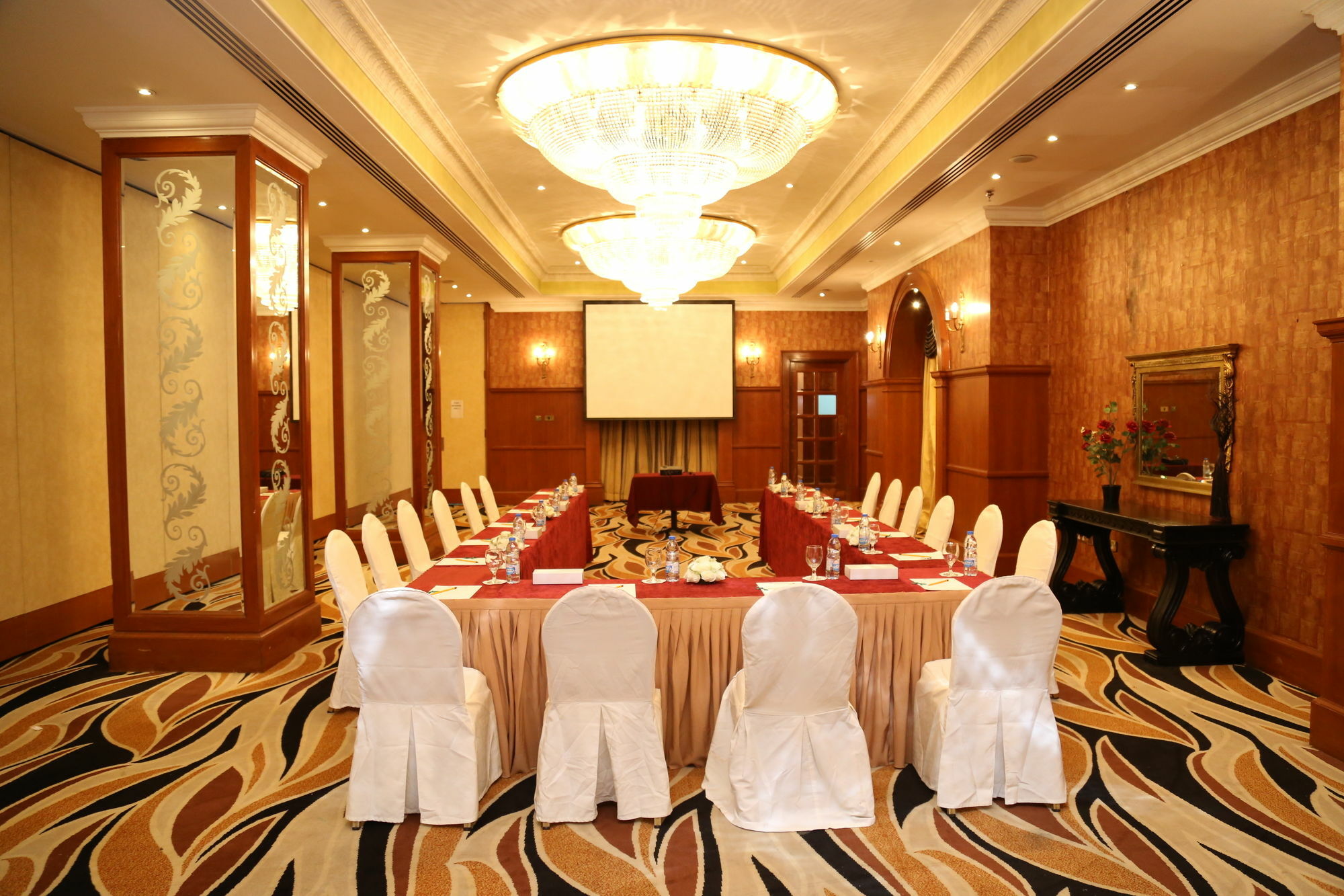 Abjad Grand Hotel Dubai Buitenkant foto