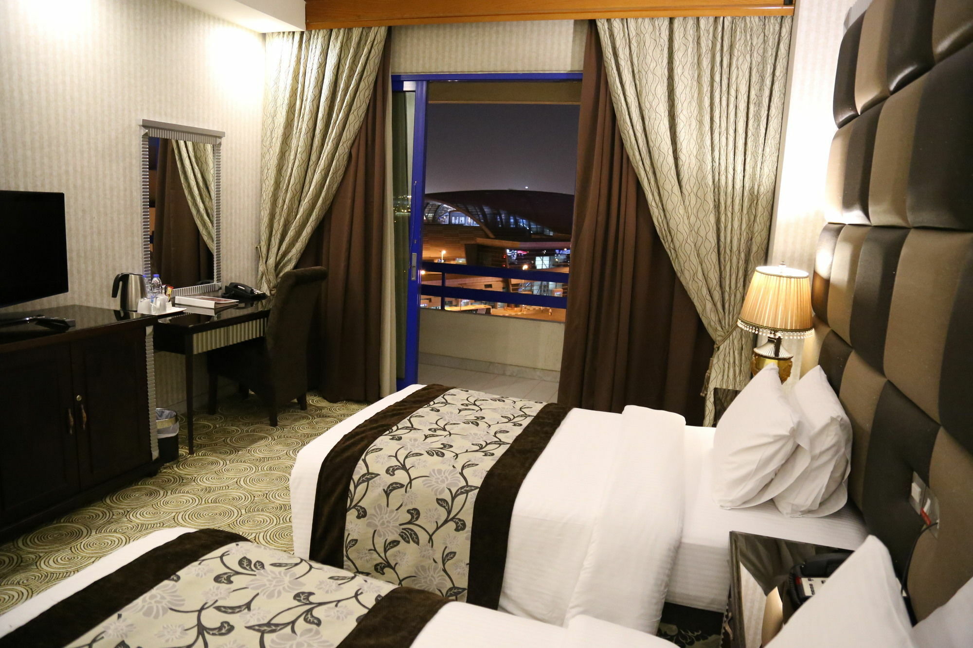 Abjad Grand Hotel Dubai Buitenkant foto